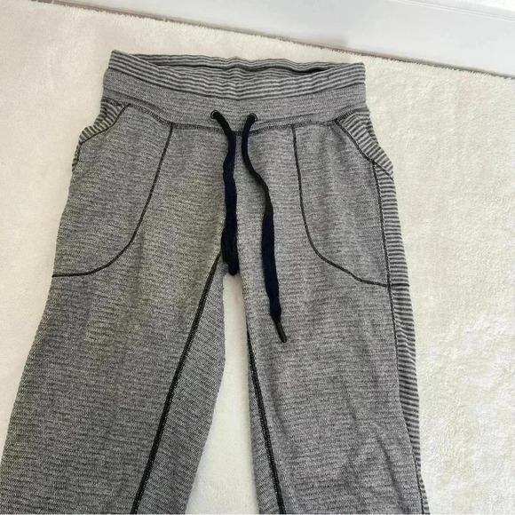 Lululemon Base Runner Yoga Joggers Pant Mini Check Pique White Heathered… - Picture 4 of 12